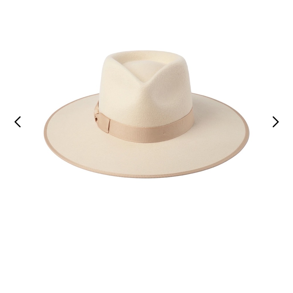 Lack of colors hat